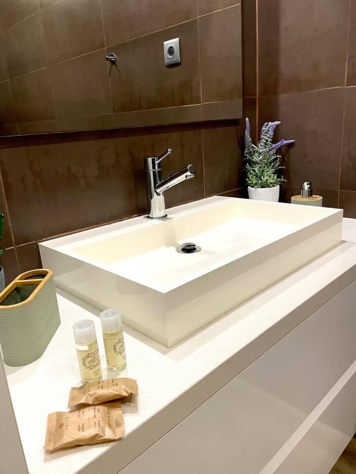Апартаменты Sampaio Brand New Amazing Flat In Лиссабон Экстерьер фото